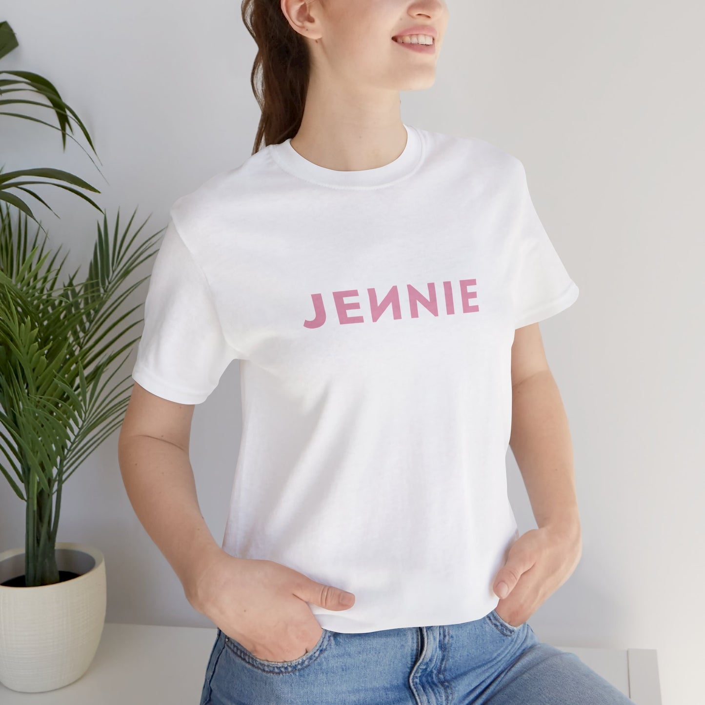 JENNIE - T-shirt
